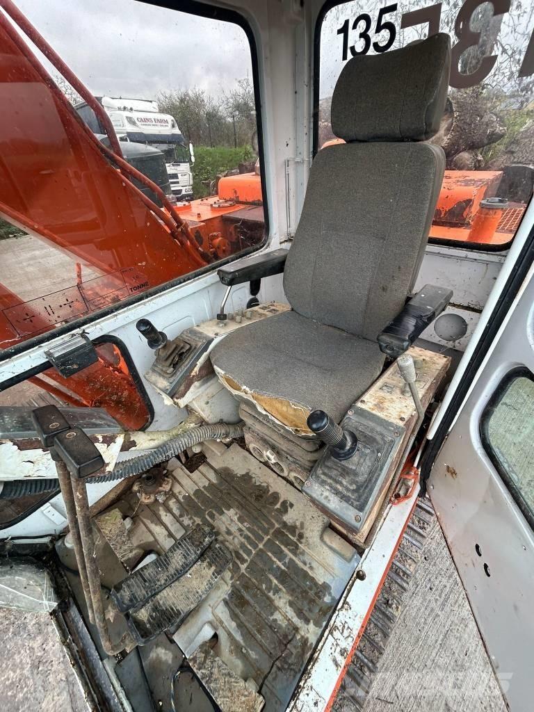 Daewoo DH 130 Bandgrävare