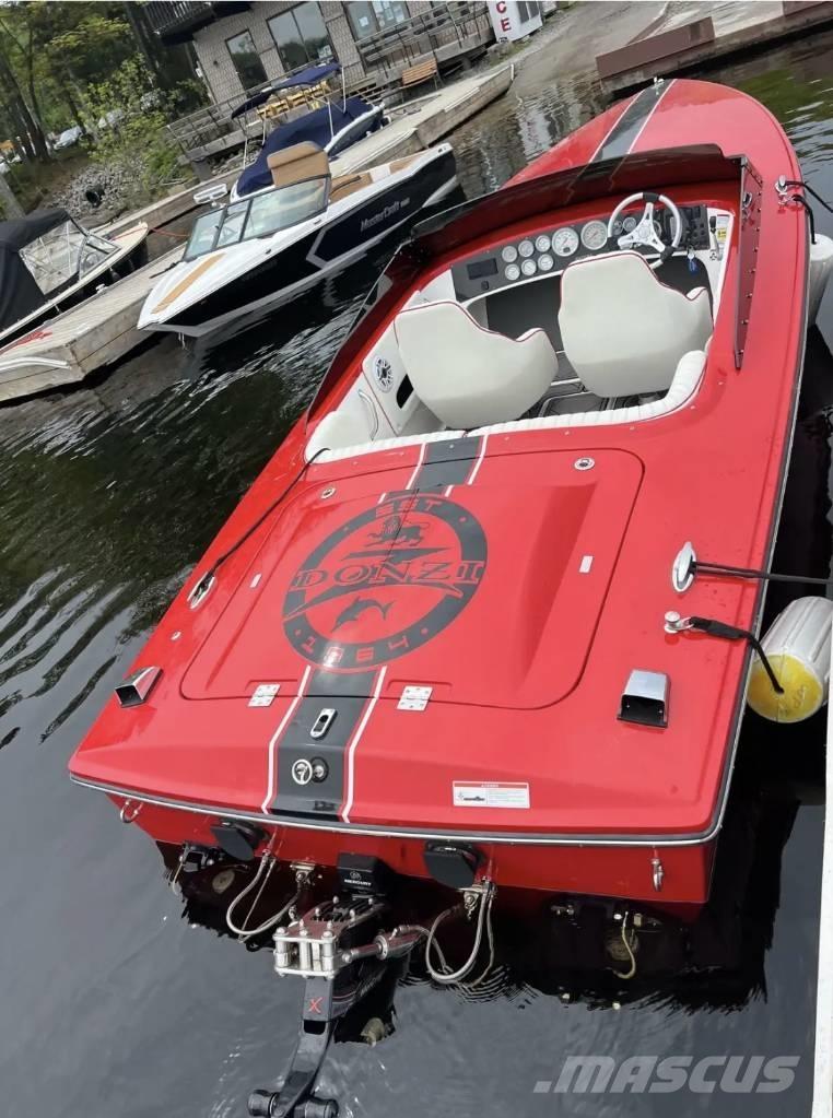  Donzi Classic 22 Arbetsbåtar, pråmar och pontoner