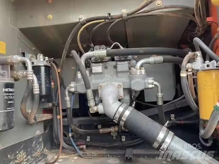 Hitachi ZX 250 Bandgrävare