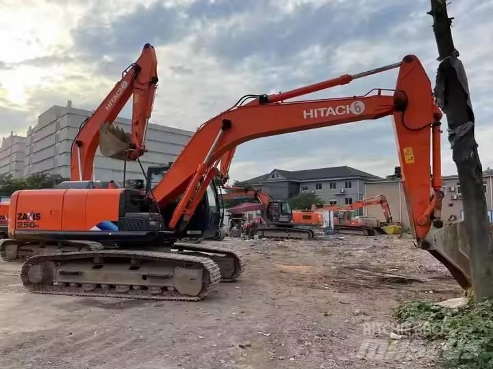 Hitachi ZX 250 Bandgrävare