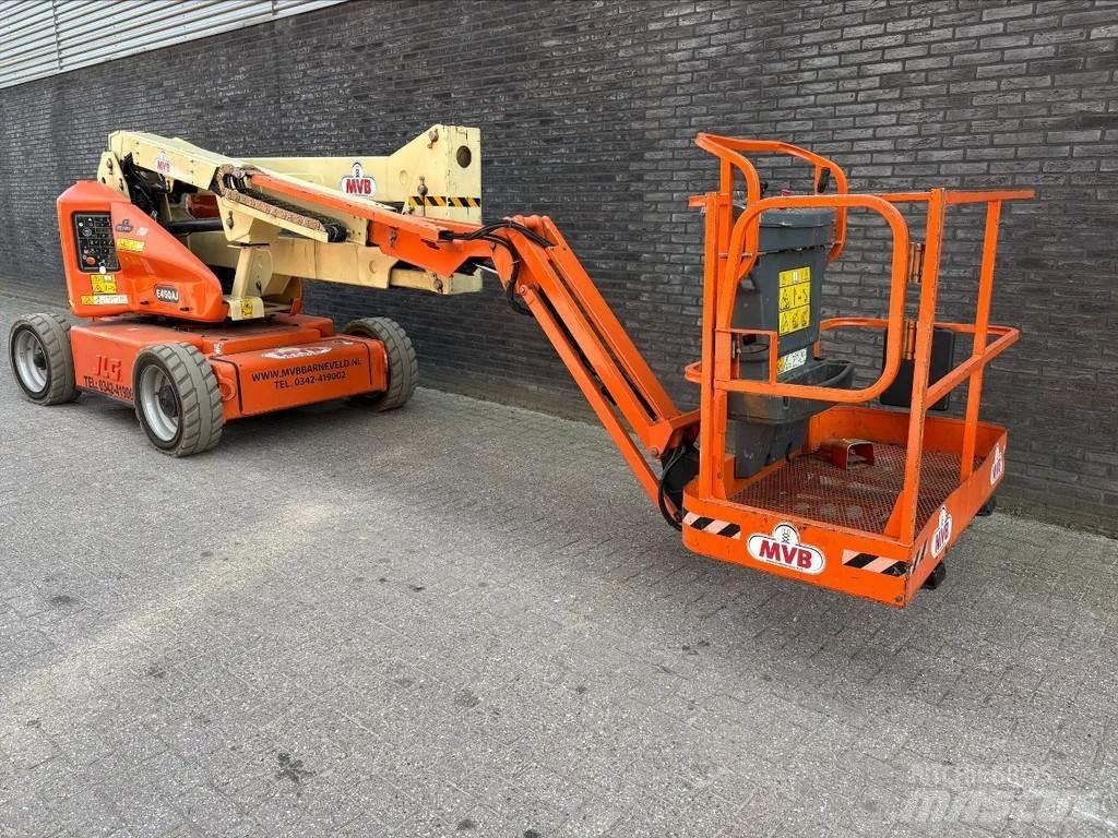 JLG E450AJ Bomliftar