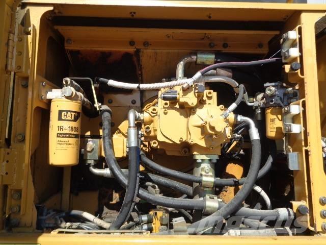 CAT 345 C L Bandgrävare