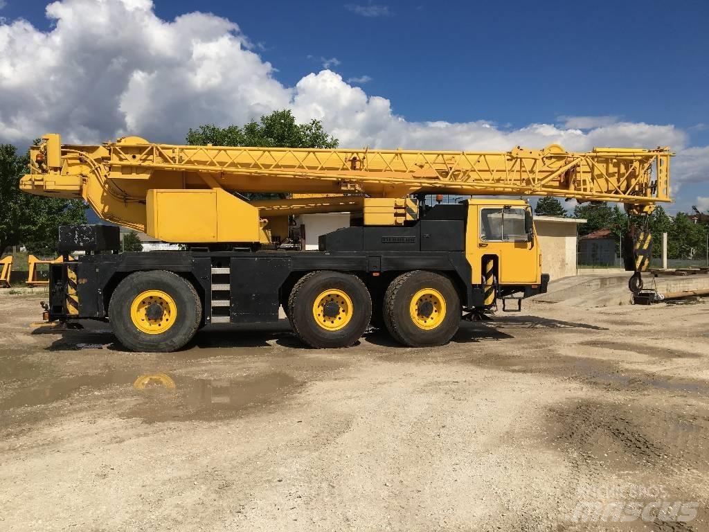 Liebherr LTM 1050 Allterrängkranar