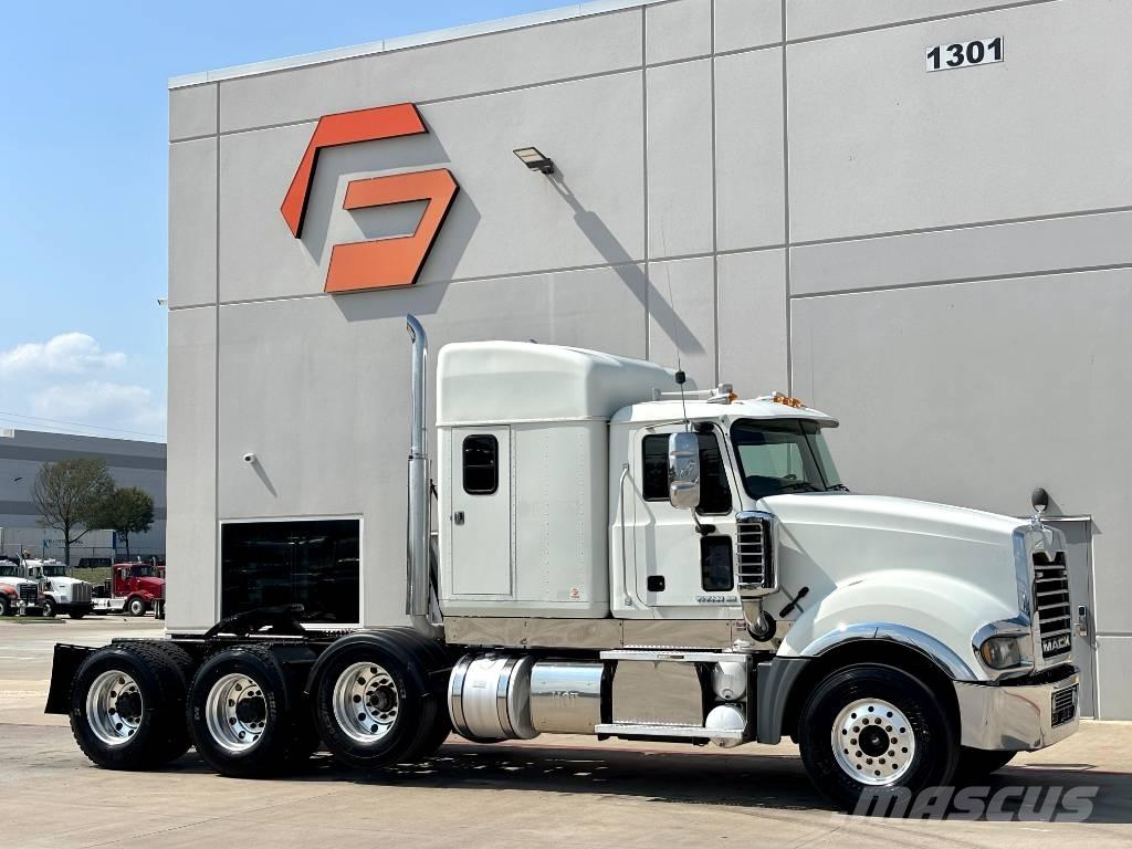 Mack Titan TD 713 Dragbilar