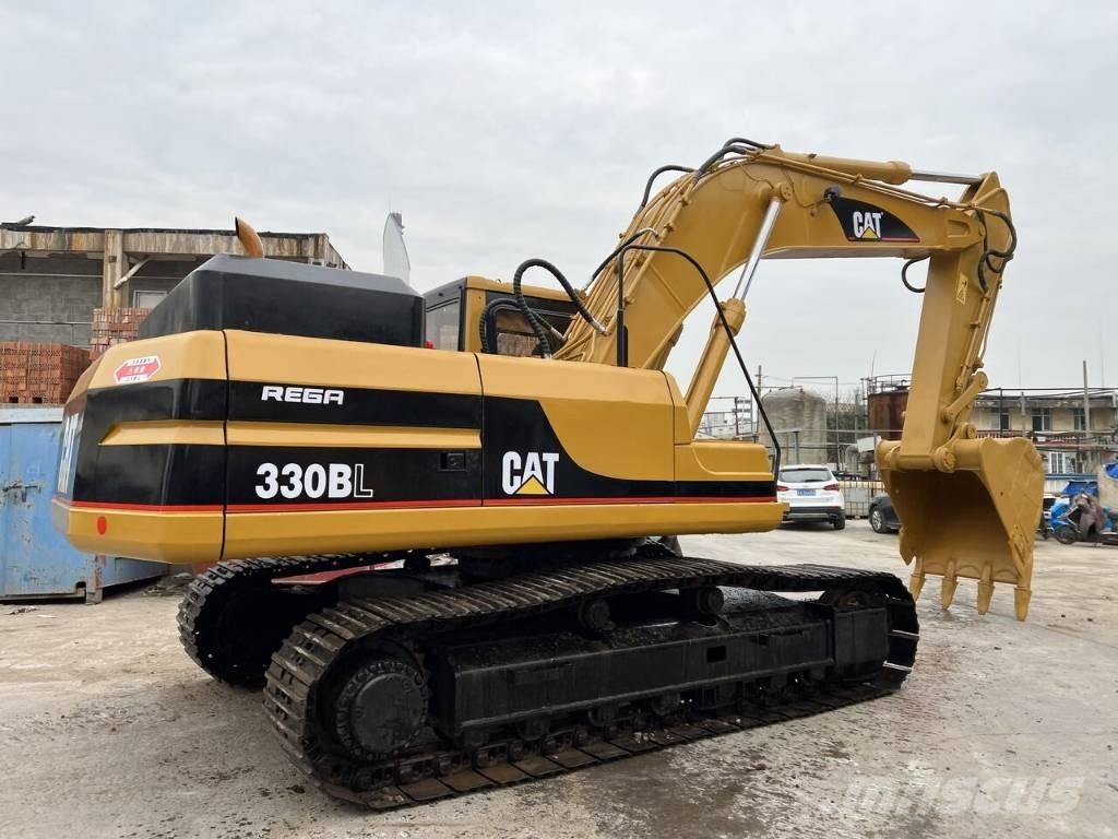 CAT 330 B L Bandgrävare
