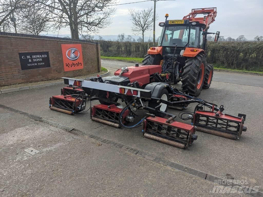 Toro TM7490 Monterade och påhängda gräsklippare