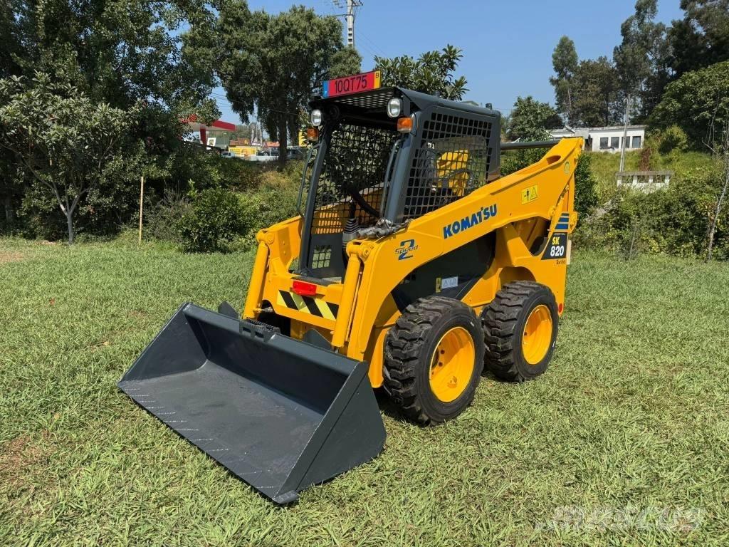 Komatsu SK 820 Kompaktlastare