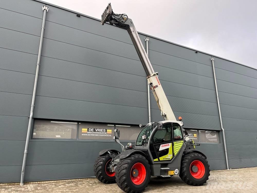 CLAAS Scorpion 7055 Redskapsbärare för lantbruk