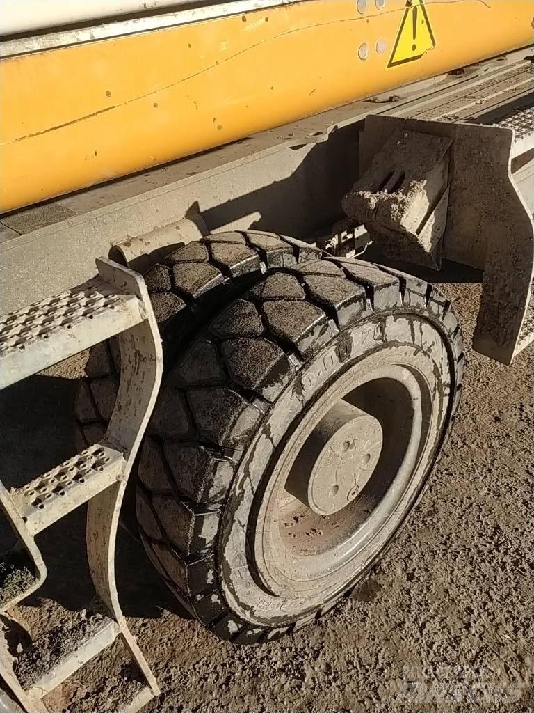 Liebherr LH 24 M Avfalls / industri hantering