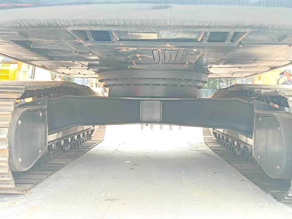 Hyundai R220LC-9S Bandgrävare