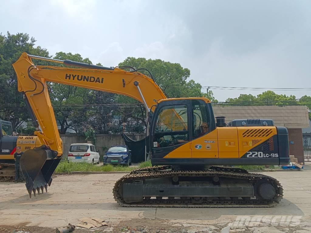 Hyundai R220LC-9S Bandgrävare