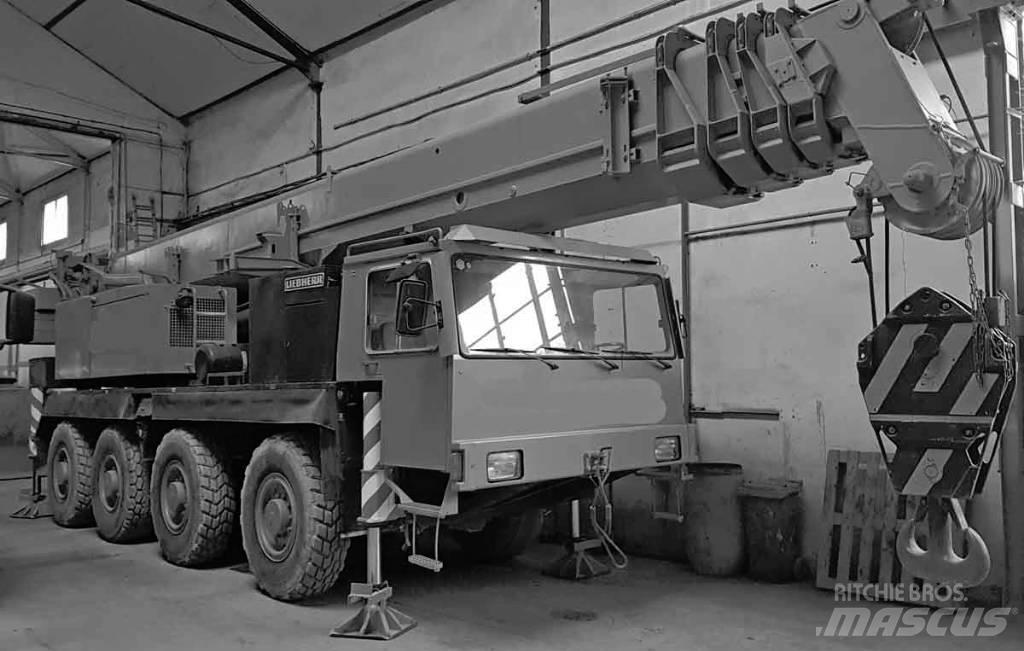 Liebherr LTM 1070 Allterrängkranar