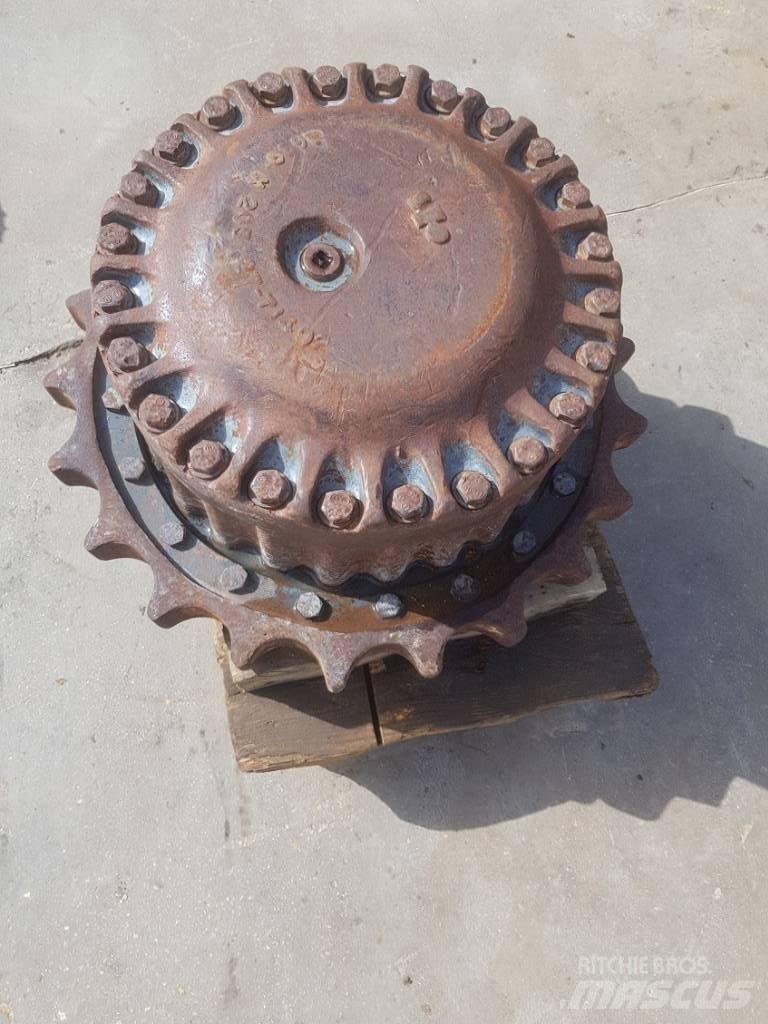 Komatsu PC210-3 Band, kedjor och underreden