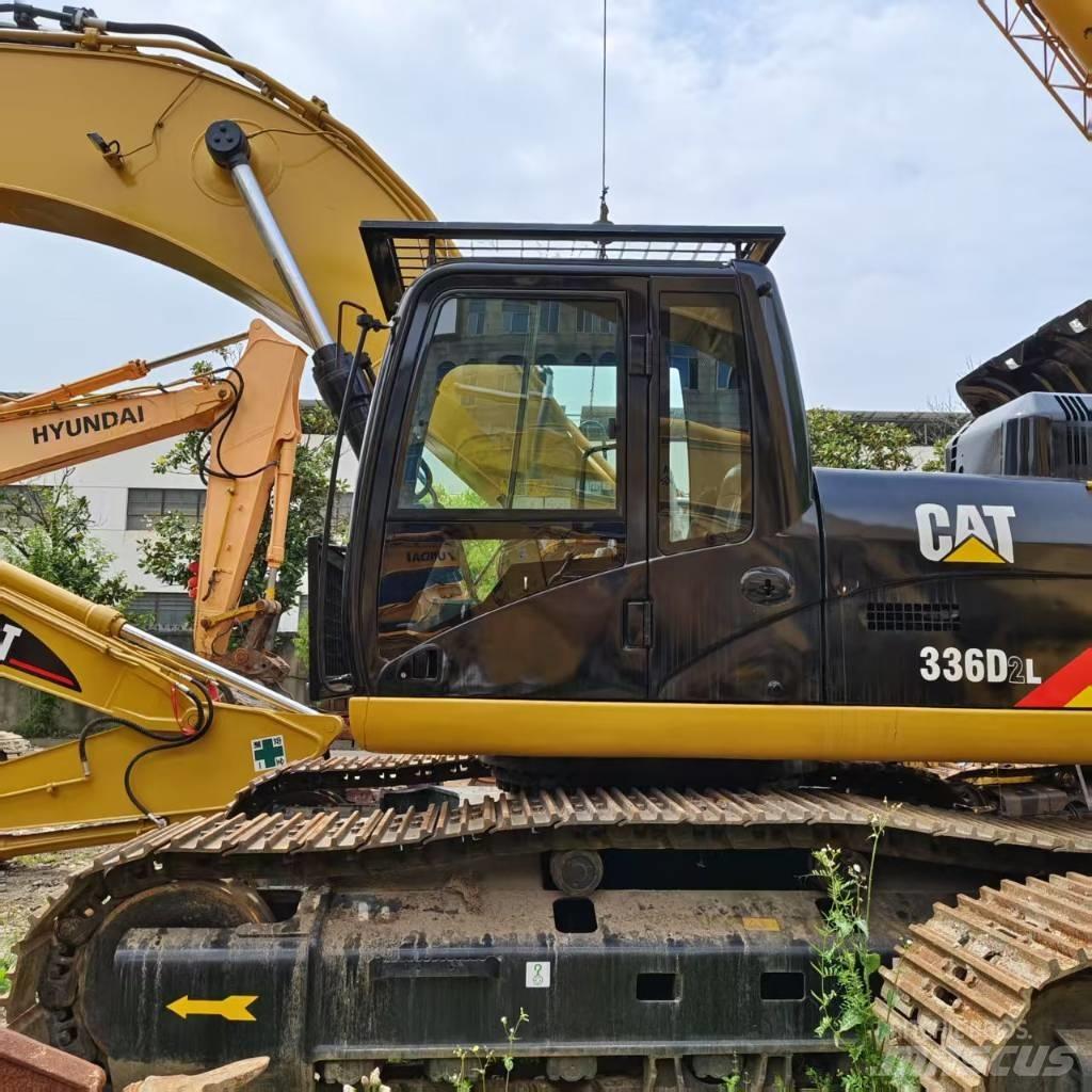 CAT 336D2 Bandgrävare