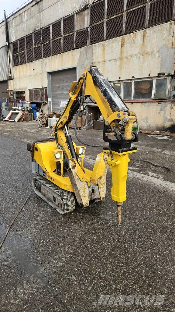 Brokk 90 Rivningsgrävare