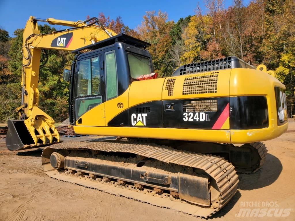 CAT 324D LC Bandgrävare