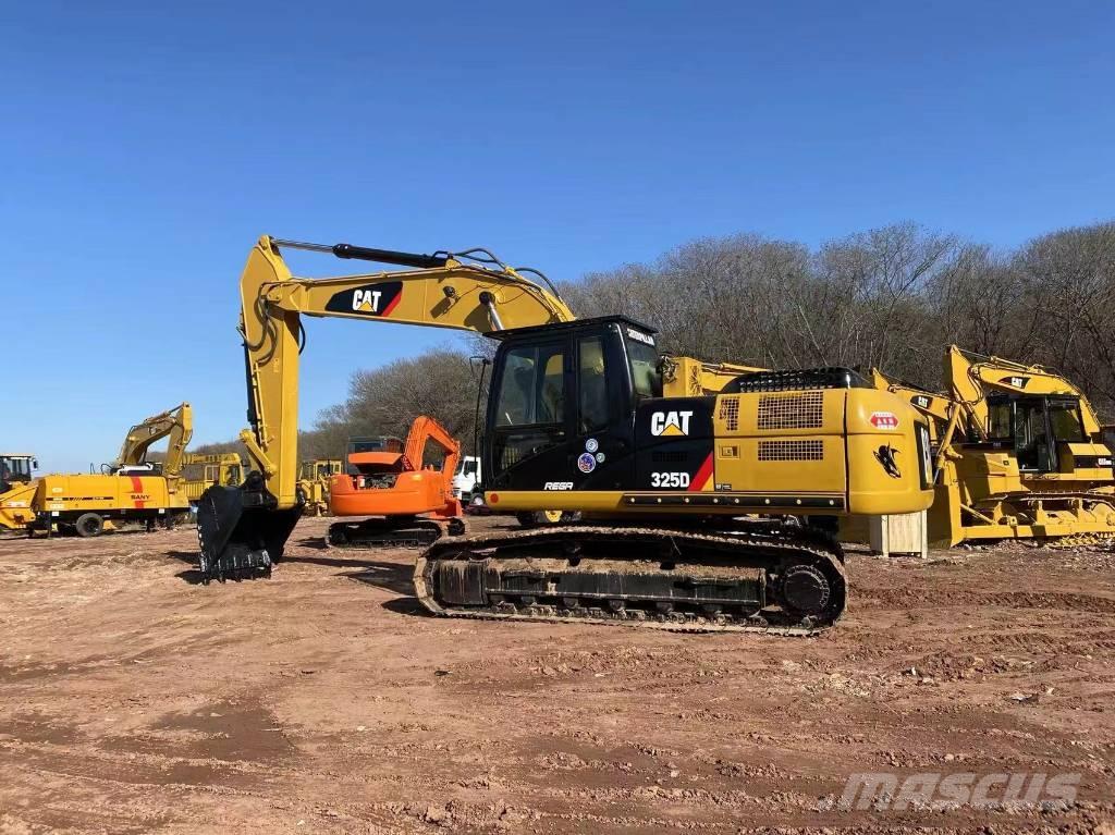 CAT 325D Bandgrävare
