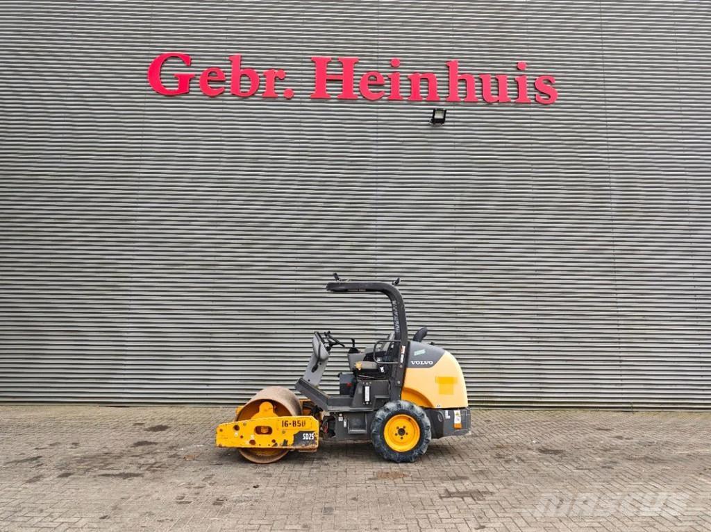 Volvo SD 25 Pneumatiska Hjulvältar