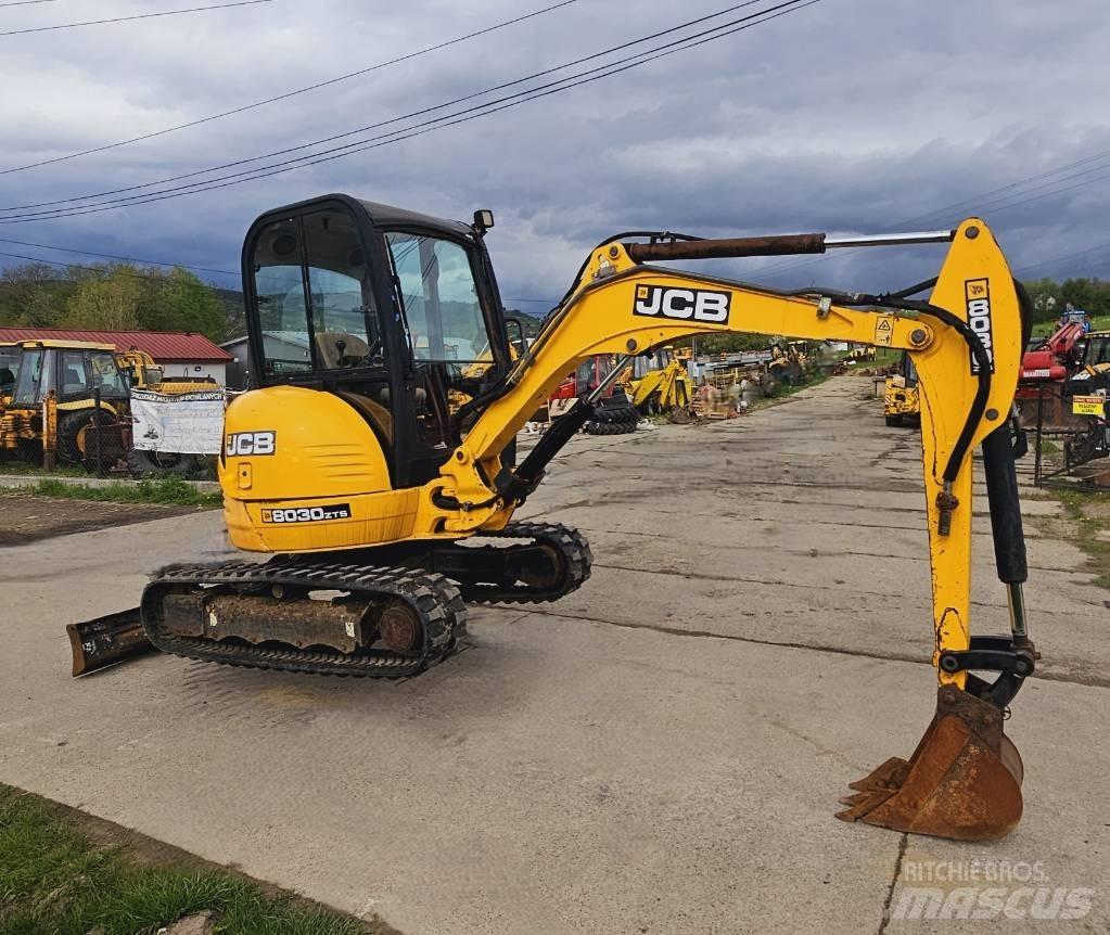 JCB 8030 ZTS Minigrävare < 7t