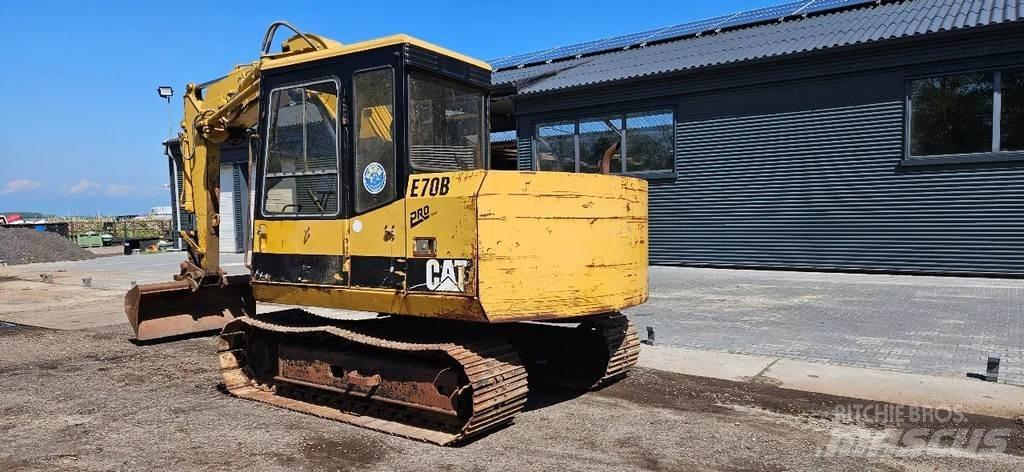 CAT E 70 B Midigrävmaskiner 7t - 12t