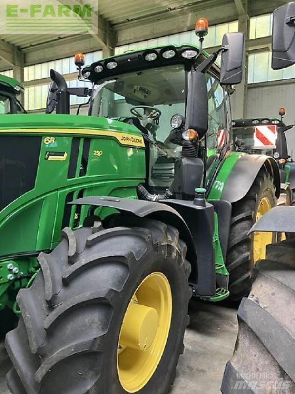 John Deere 6r 250 Traktorer