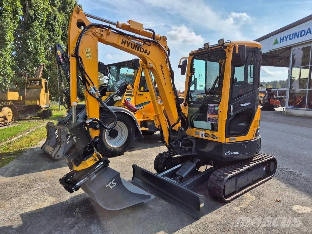 Hyundai R 25 Z-9AK Minigrävare < 7t