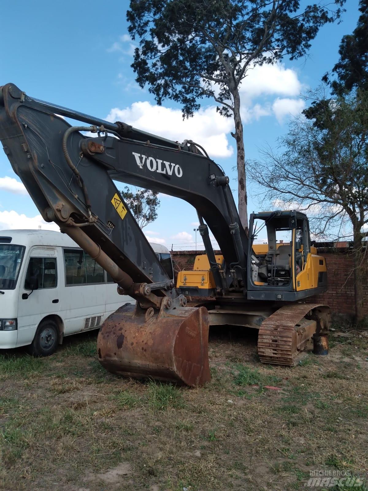 Volvo EC 250 D L Bandgrävare