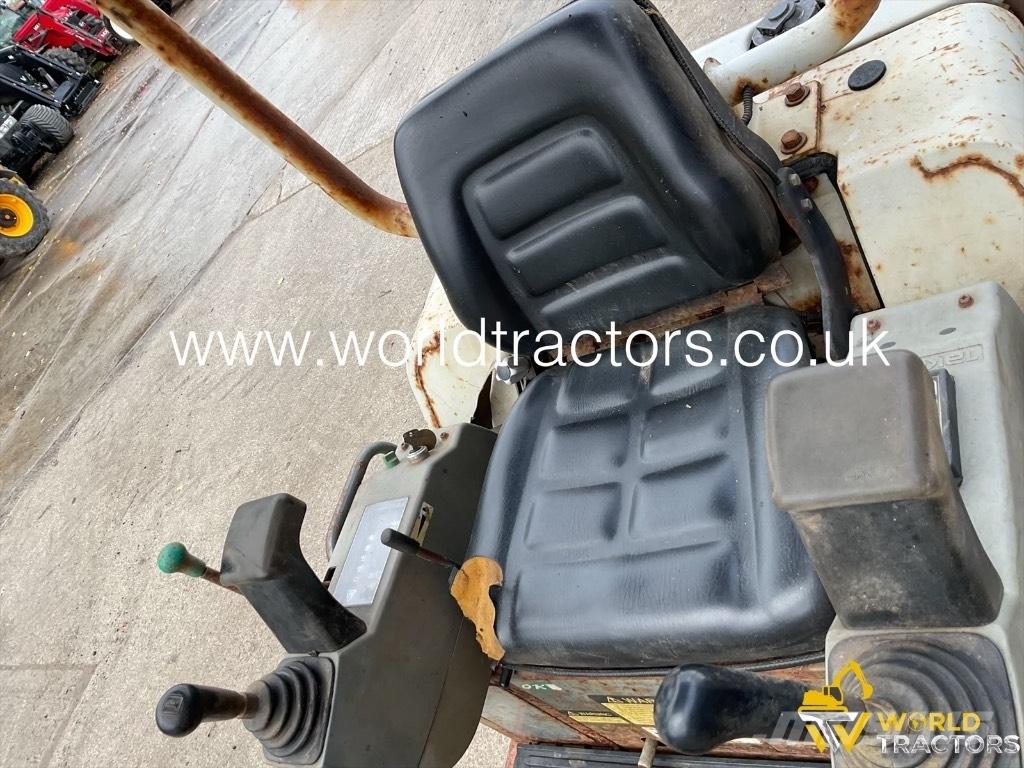 Takeuchi TB 016 Minigrävare < 7t