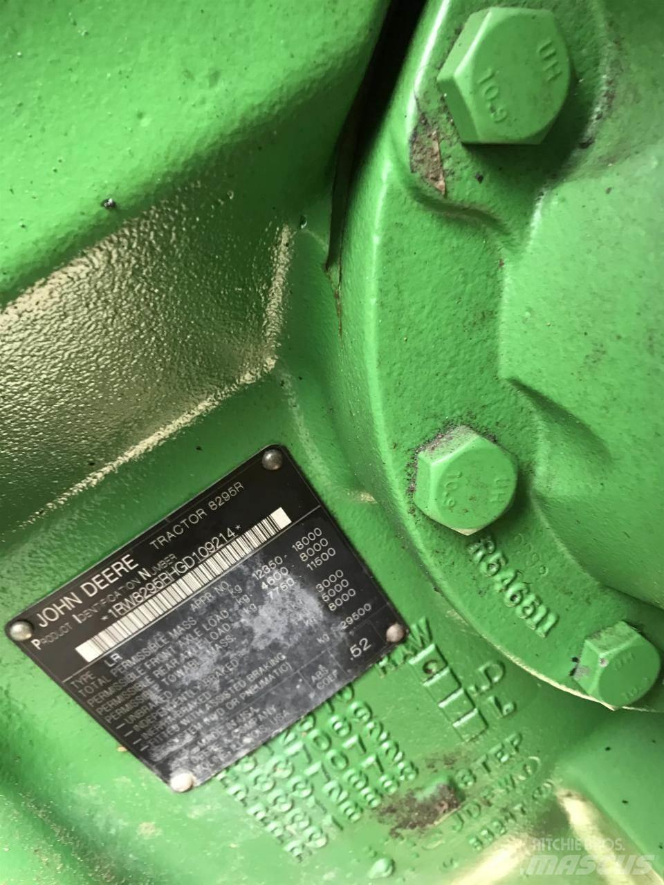 John Deere 8295R Traktorer