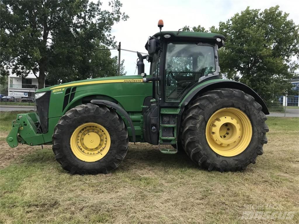 John Deere 8295R Traktorer