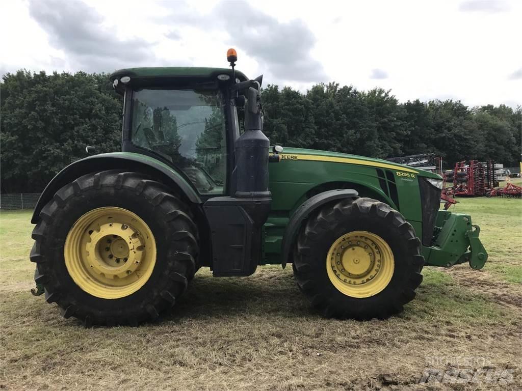 John Deere 8295R Traktorer