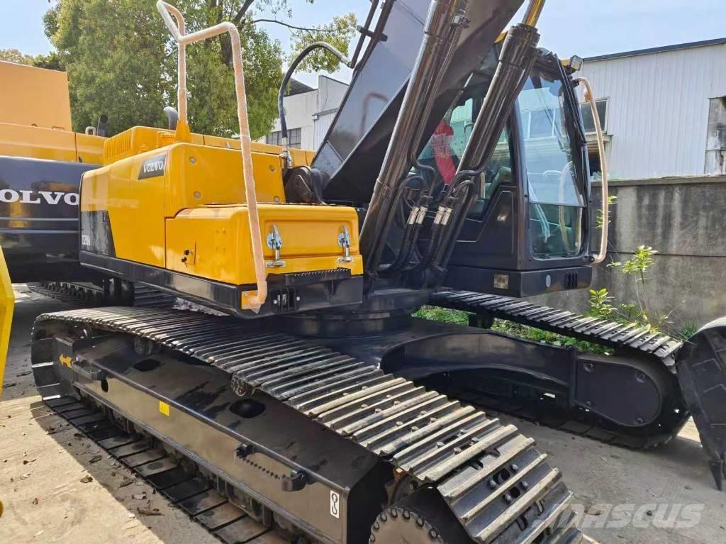 Volvo EC 250 D L Bandgrävare