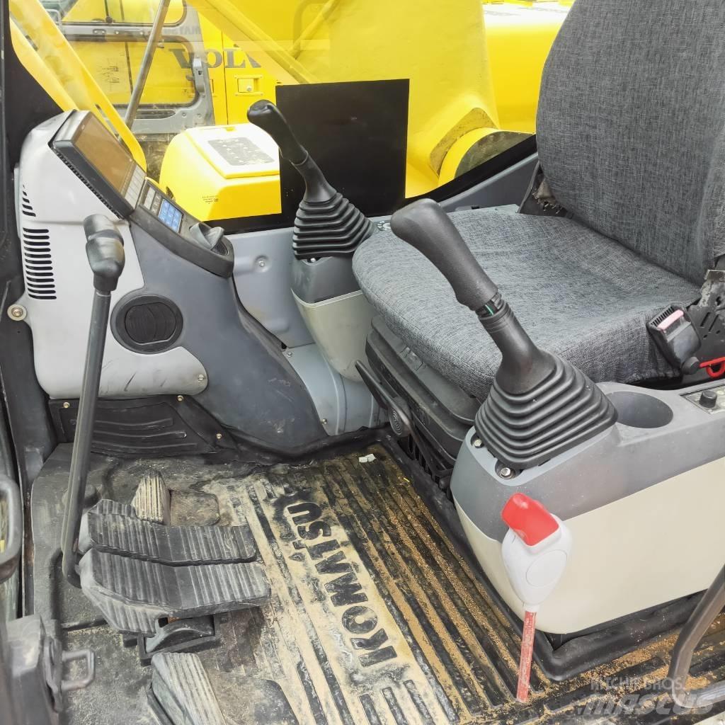 Komatsu PC200-8 Bandgrävare