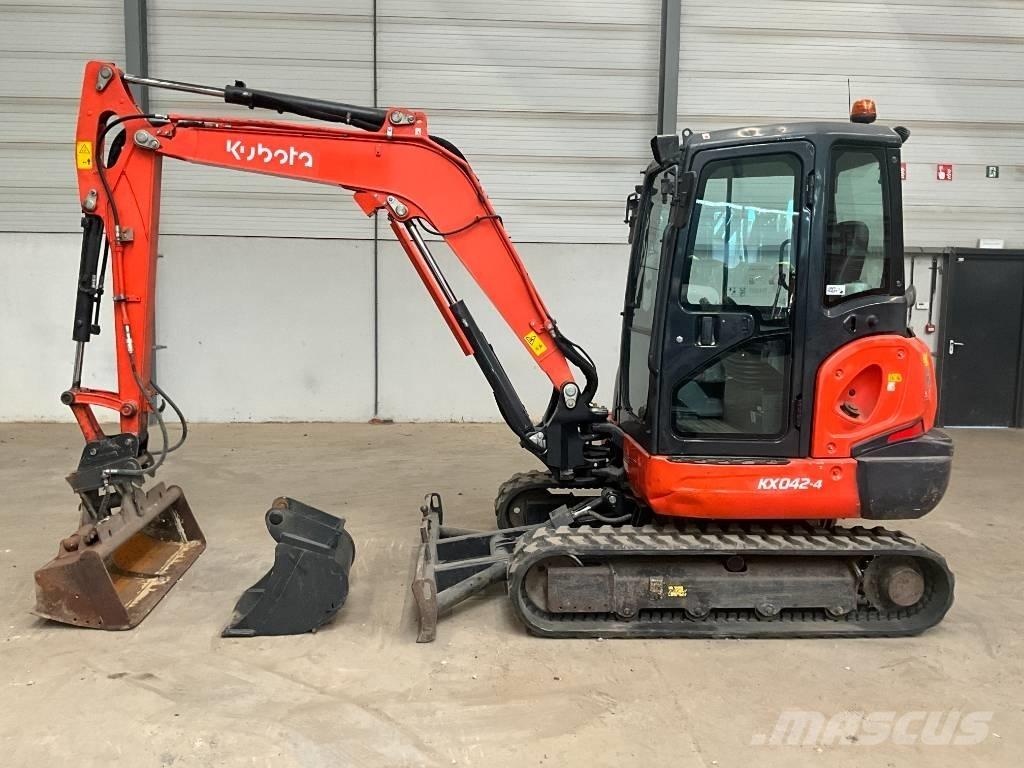 Kubota KX 042-4 Minigrävare < 7t