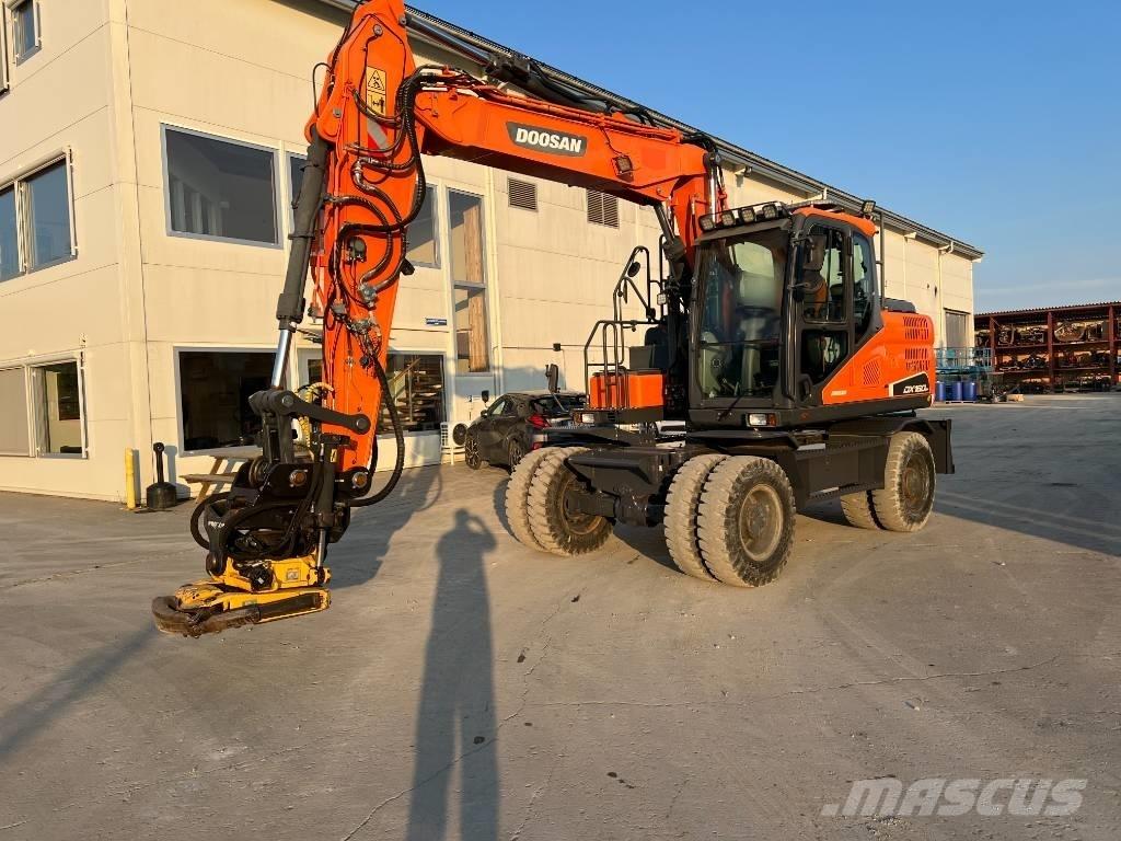 Doosan DX160W-5 Hjulgrävare