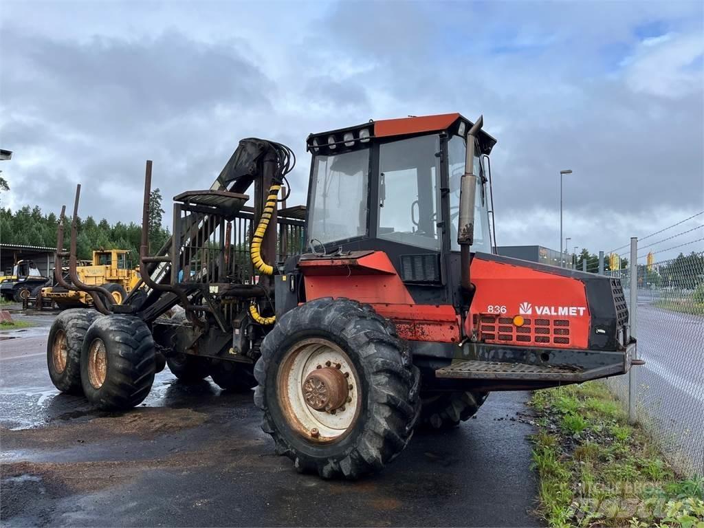Valmet 836 Skotare