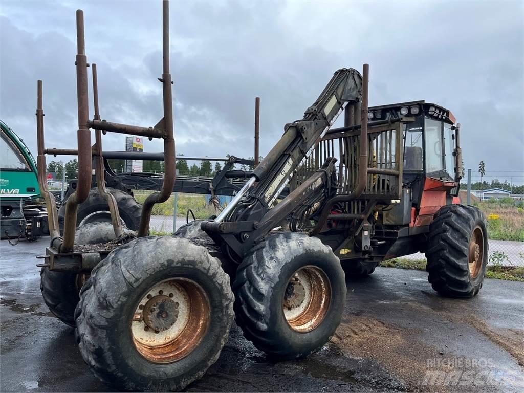 Valmet 836 Skotare