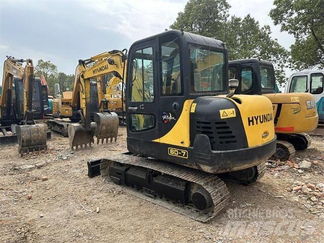 Hyundai R60-7 Bandgrävare