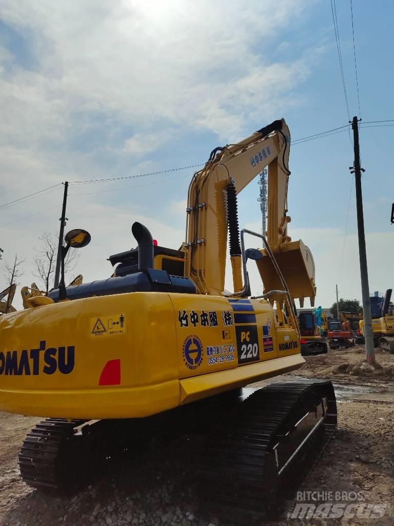 Komatsu PC 220 Bandgrävare