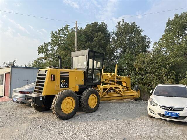 Komatsu GD655 Väghyvlar