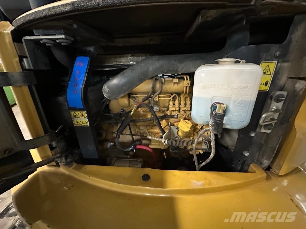 CAT 305CR E2 Minigrävare < 7t