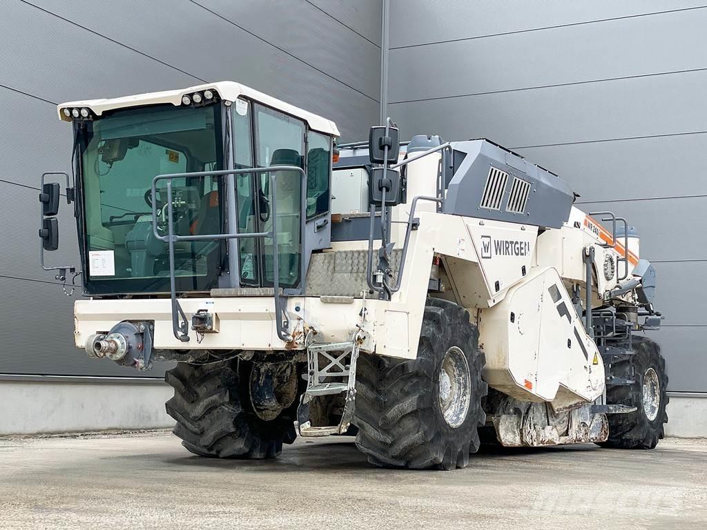 Wirtgen WR 240I Återvinningsmaskiner för asfalt
