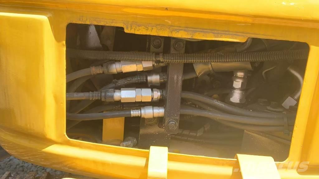 Komatsu PC 40 MR Bandgrävare