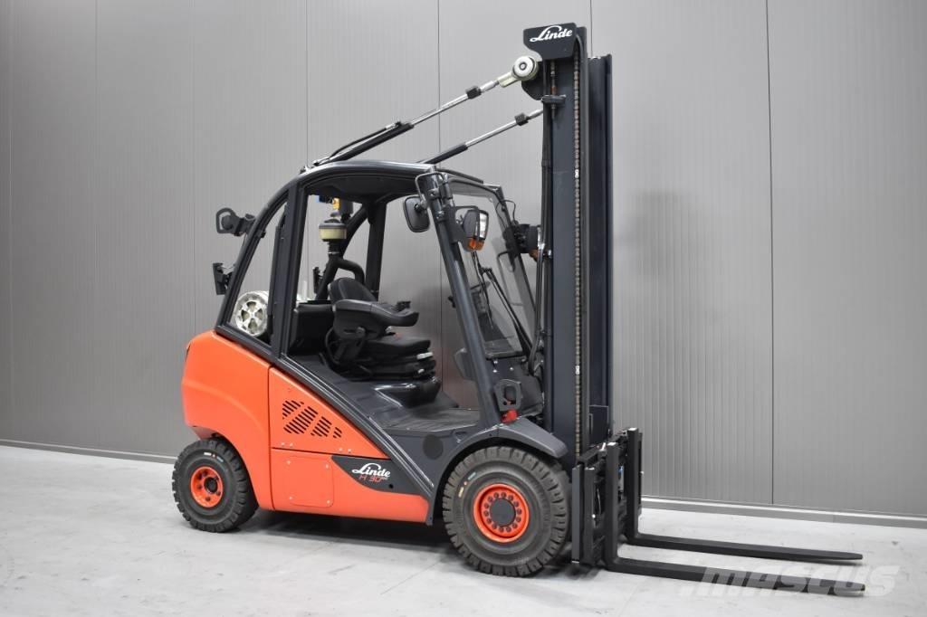 Linde H 30 T Gasolmotviktstruckar