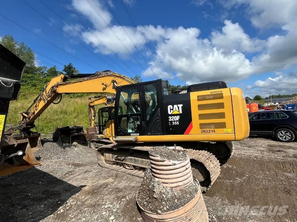 CAT 320 FL Bandgrävare