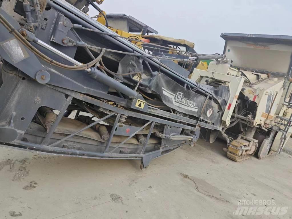 Wirtgen W2000 Asfaltskallfräsmaskiner