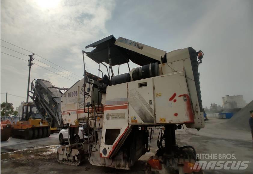 Wirtgen W2000 Asfaltskallfräsmaskiner