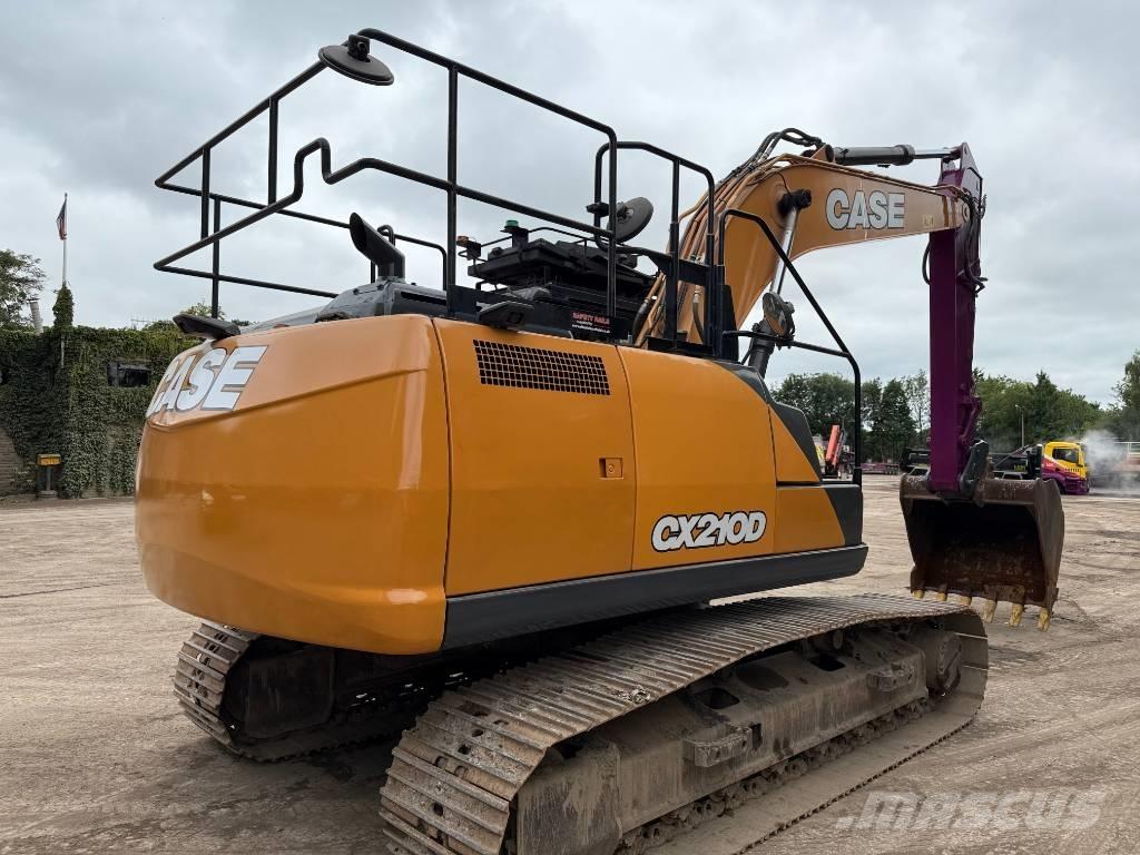CASE CX 210 D Bandgrävare