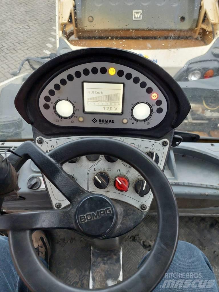 Bomag BW 161 AD-5 Tvåvalsvältar
