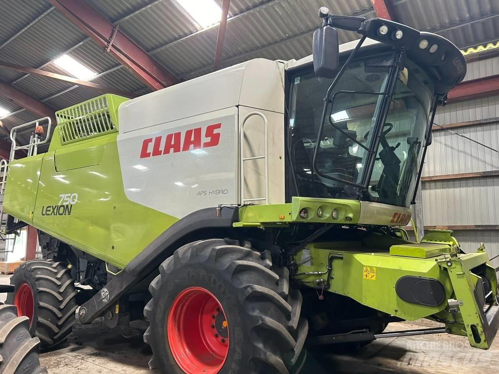 CLAAS Lexion 750 Skördetröskor